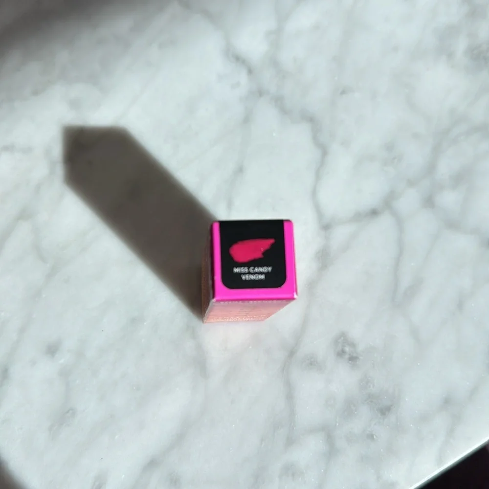 Fenty Icon The Fill - Miss Candy Venom - Picture 4 of 4